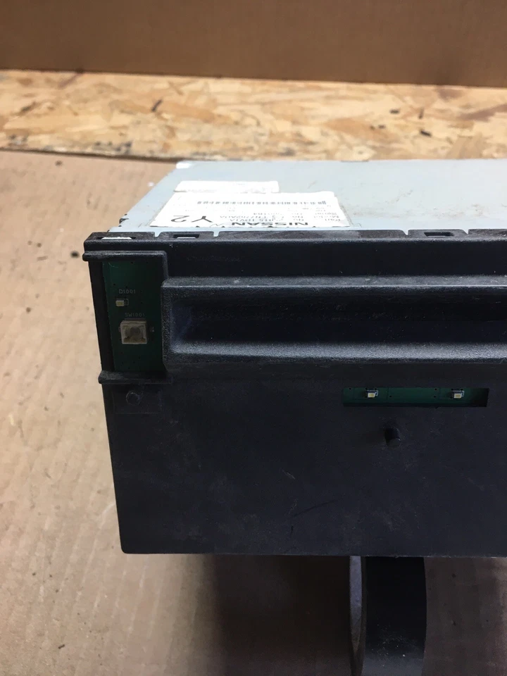 Reproductor de radio CD FM Infiniti M35 M45 2009-2010 259151DV1A OEM #R122 Foto 2 de 4