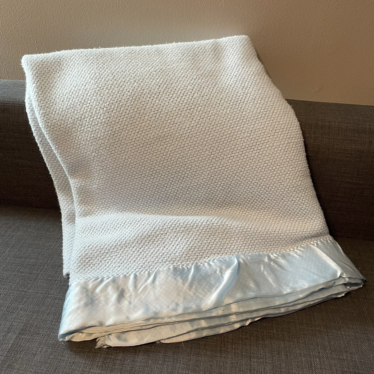 Vtg Fieldcrest Touch of Class Acrylic Waffle Weave Blanket Satin Trim Blue TWIN