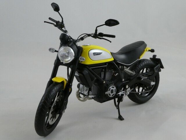 s-l1200.jpg s-l1200.jpg