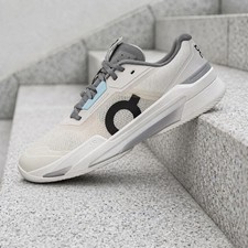 On the Roger Pro Fire Pearl Ivory 3MF30102143 Men's New