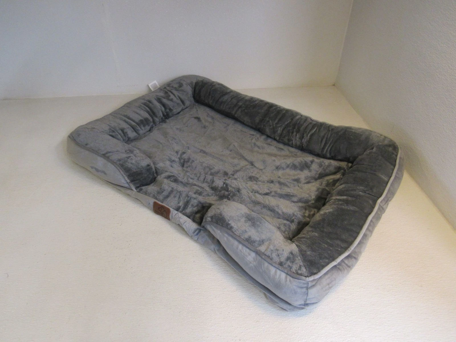 Bedsure Comfy Pet Dog Bed 34-in x 24-in Gray