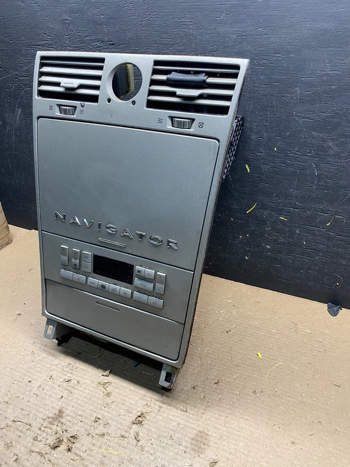 Lincoln Navigator 2003 a 2006 bisel de control de clima ventilación de aire tablero moldura S8928 DG Foto 3 de 4