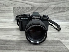 YASHICA FX-3 SUPER 2000 35MM SLR FILM CAMERA BODY - 1:28 135MM LENS (READ)