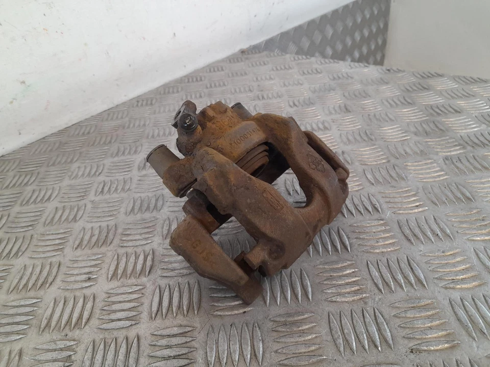 Pinza delantera derecha lado conductor RENAULT CLIO IV 2013-2020 410008142R Foto 2 de 4
