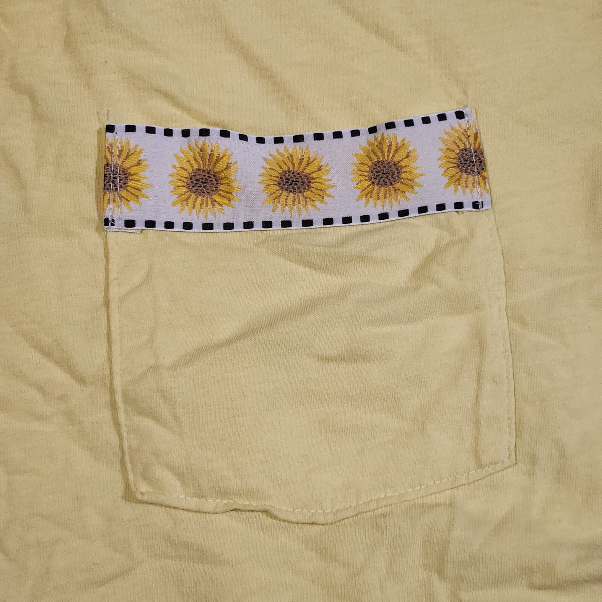 Fruit Of The Loom Men's Original Full Cut T-Shirt - Basic Cotton Tee (Sunflower, Small)
