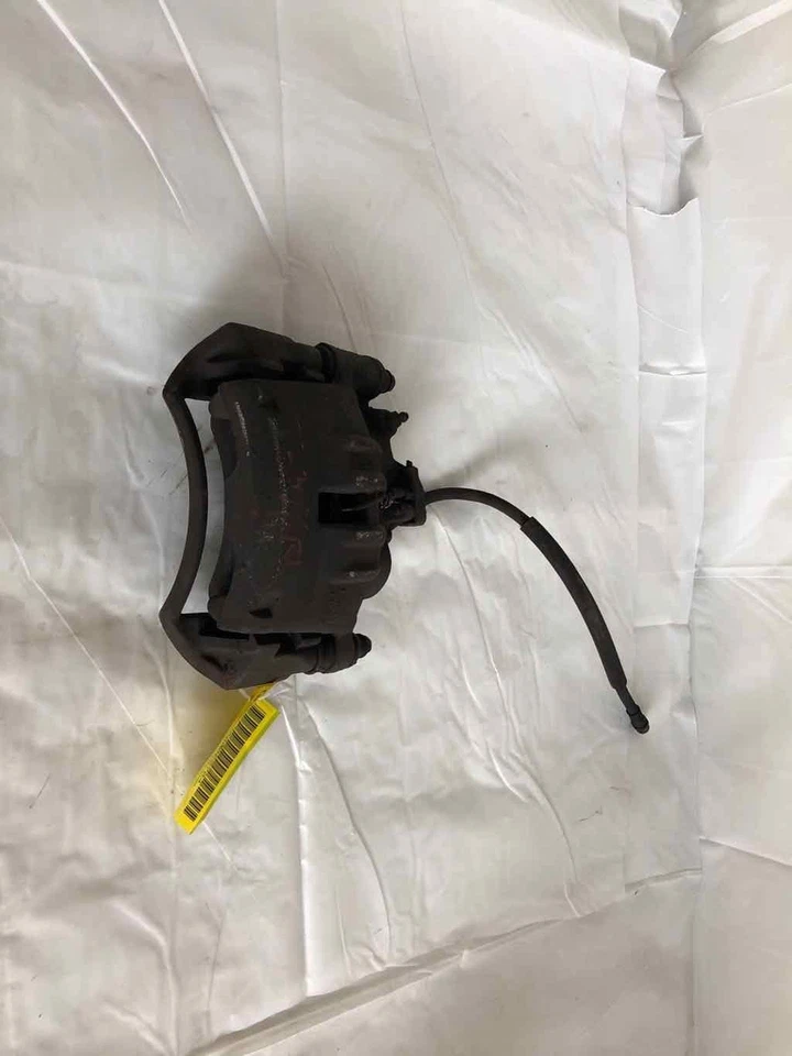 Pinza de freno de disco trasera izquierda Dodge Sprinter 3500 2002-2006 lado del conductor izquierda Foto 2 de 4