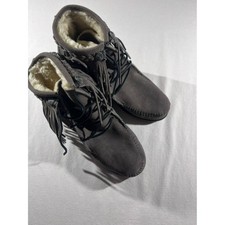Minnetonka Grey Suede Moccasin Tramper Boots rawhide laces fringed ankle W 7