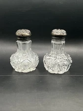ANTIQUE HAWKES STERLING SILVER AMERICAN BRILLIANT CRYSTAL SALT & PEPPER SHAKERS