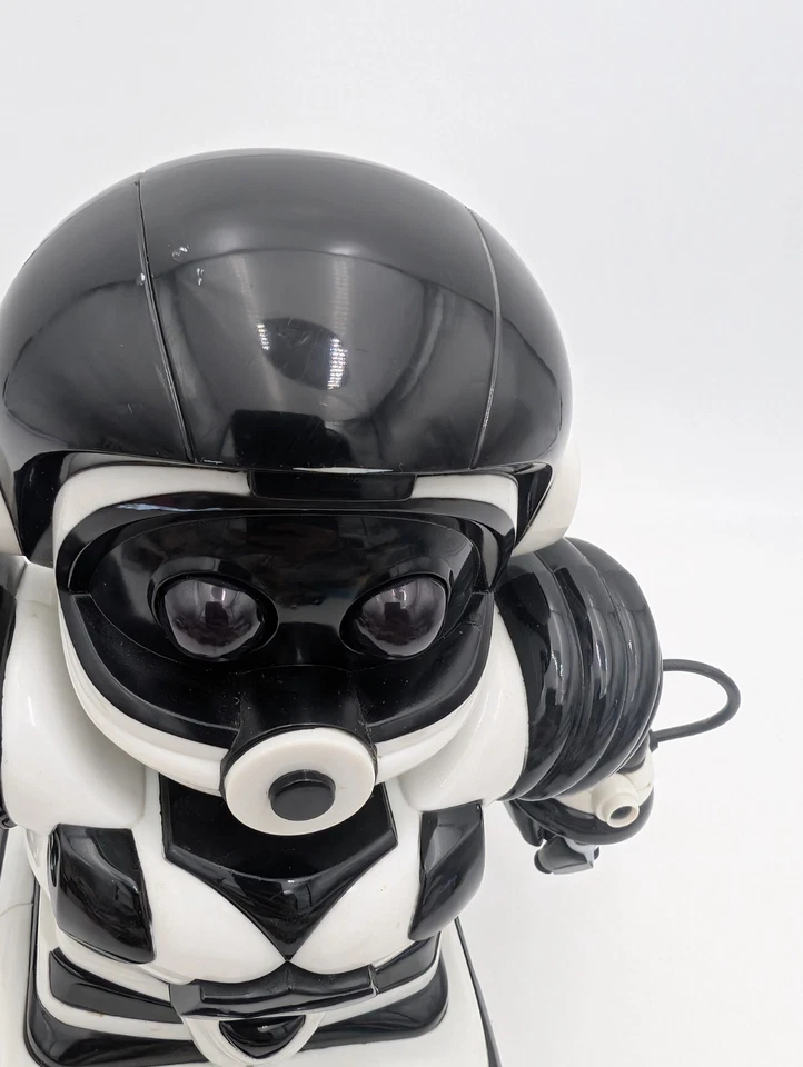 Wowwee Mini Robosapien Jr Robot Working condition - Image 3 of 4