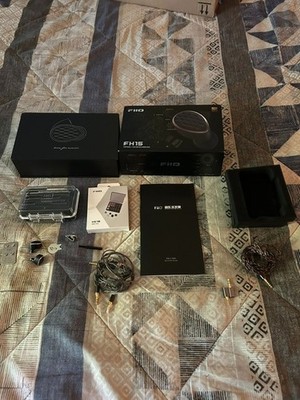 Fiio FH15 Canal Earphones Black USED EX READ