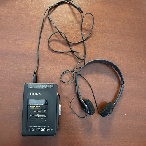Sony Walkman WM-FX33 AM FM Radio Cassette Player Tested Works Auto Reverse RARE!