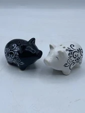 Black White Ceramic Farm Animal Salt Pepper Shakers Pig Cow Floral Design