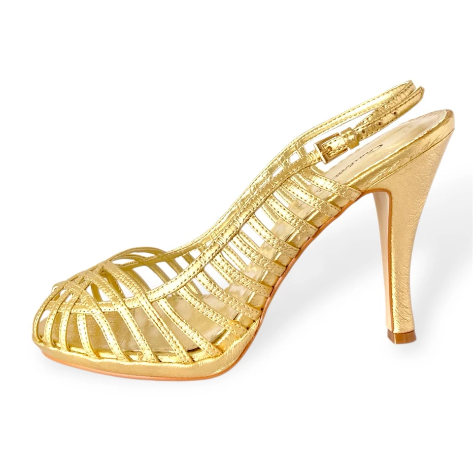 Zapatos de salón de tacón de aguja de colección Y2K Charlotte Russe dorados con cordones punta abierta 8 Foto 4 de 4