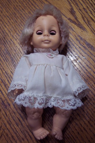 estate sale vintage 1980s little playmates doll 7" blonde made