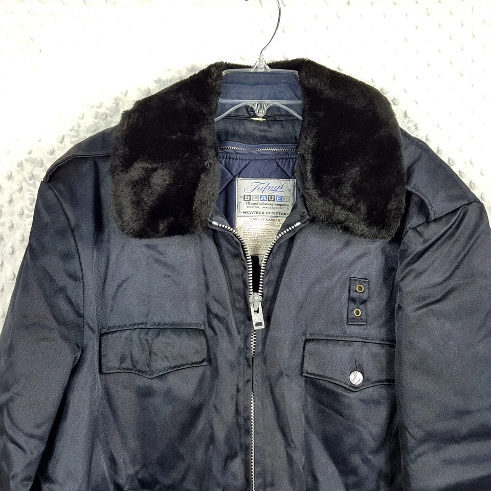 Abrigo Vintage Azul 48R Azul Marino Tufynl Aislado Cuello Extraíble Ropa Policial Foto 3 de 4