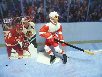 #ad 1996 SERGEI FEDOROV Starting Lineup SLU Loose With Card Detroit Red Wings $10.95