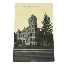 Postcard Court House Forest City Iowa c1912 Vintage A512