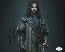 Aidan Turner Hobbit Autographed Signed 8x10 Photo ACOA 2020-6