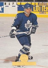 #135 Mike Gartner - Toronto Maple Leafs - 1994-95 Leaf Hockey