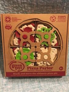 green toys pizza