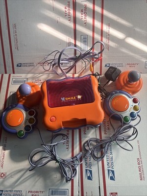 VTech V Smile 6122 TV Learning System 2 Controllers  All Own Cords Tested