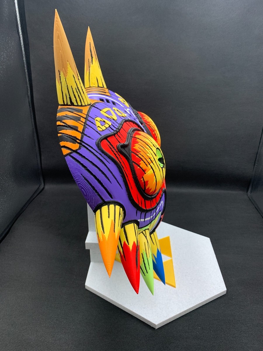 SALE! Majora's Mask Legend of Zelda Nintendo Mask + Triforce Stand