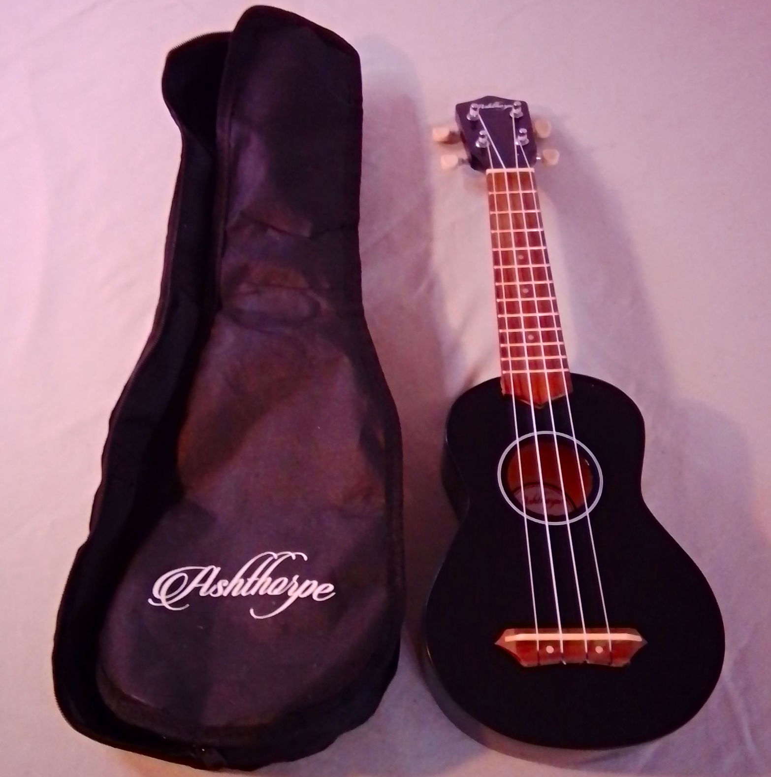 Ashthorpe US39 Soprano Ukulele Black Satin Finish w/ Bag & Pick, 4-String