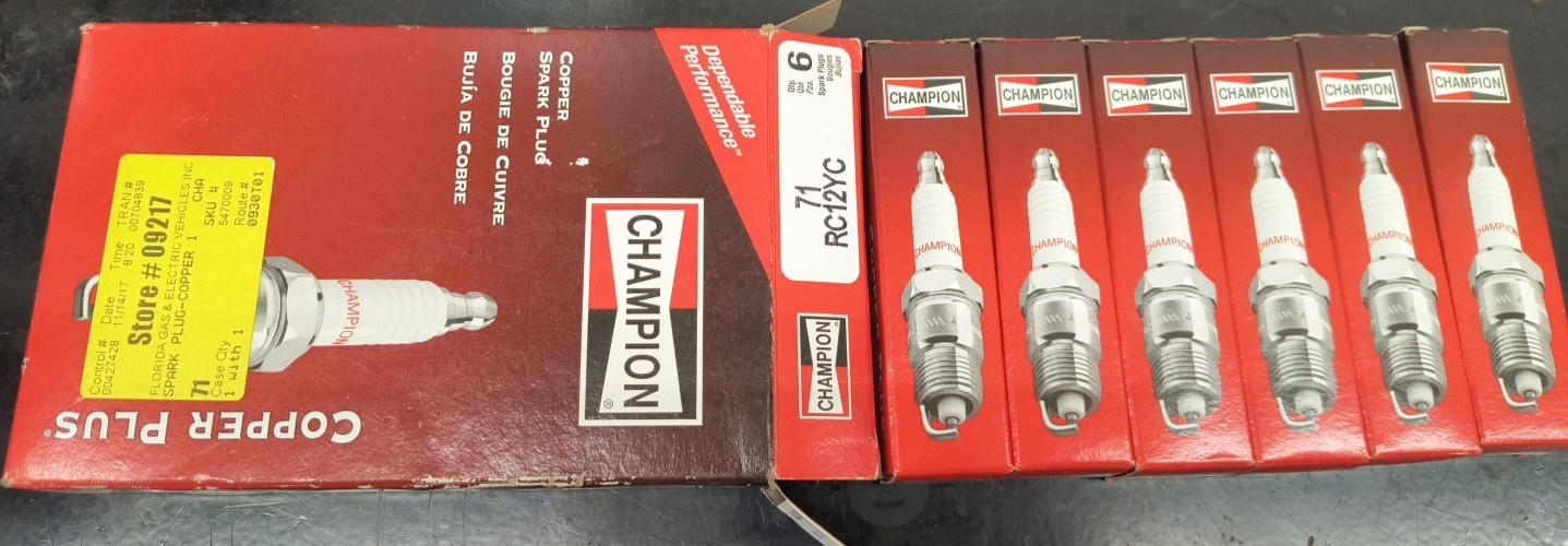 NOS 6 Qty Geniune OEM Champion # 71 rc12yc Copper Plus Spark Plugs