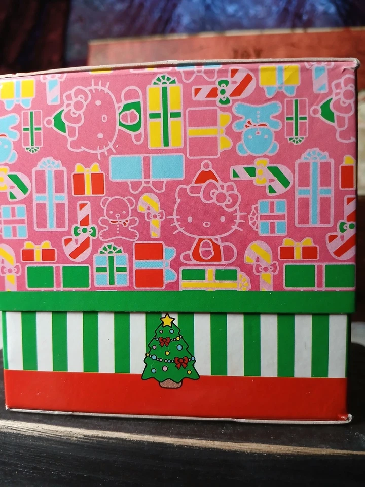 Hello Kitty Eau De Toilette Perfume Edición Navidad Nuevo Bandeja 100 ML Foto 2 de 4