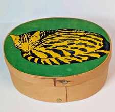 Vintage Handpainted Tiger Striped Cat On Wooden Shaker Box with Lid