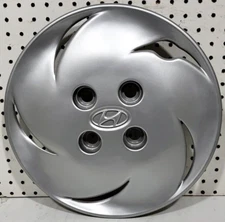 (1) OEM 96-97 Hyundai Elantra 14" Hubcap / Wheel Cover 52960-29400 55533 Oela1