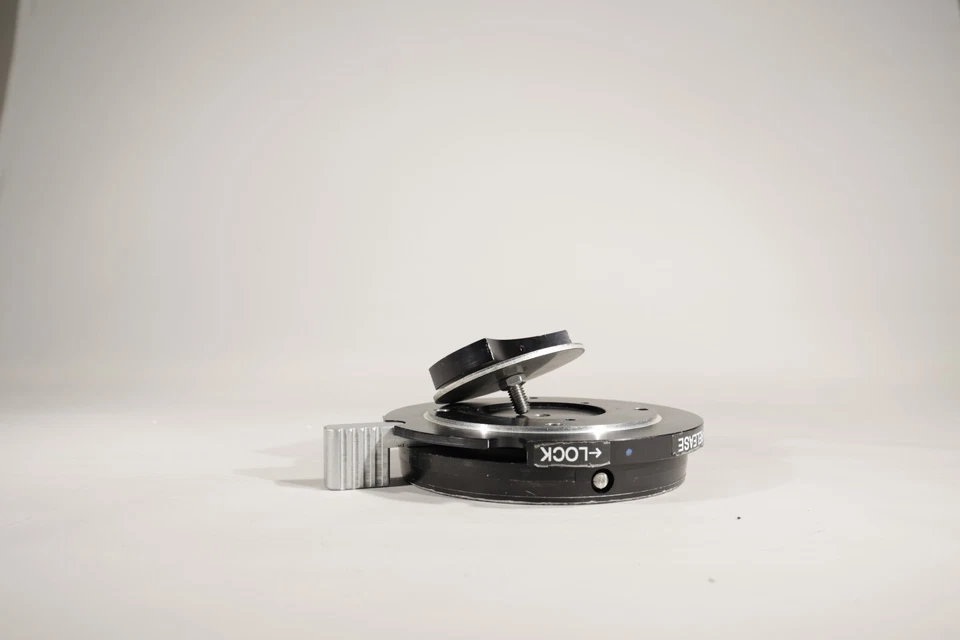 Cartoni Tripod Quick Release Adapter Mitchell Mount Lock - Image 2 of 4