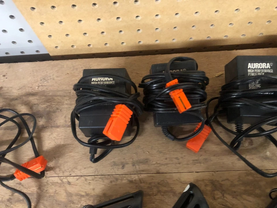 Aurora Slot 汽车控制器 Aurora 高性能电源包 批量 — 第 3/4 张图片