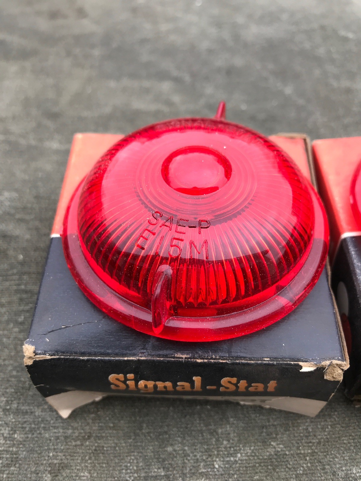 2 qty NOS Vintage Signal-Stat Turn Signal Red Round Replacement Lens ...