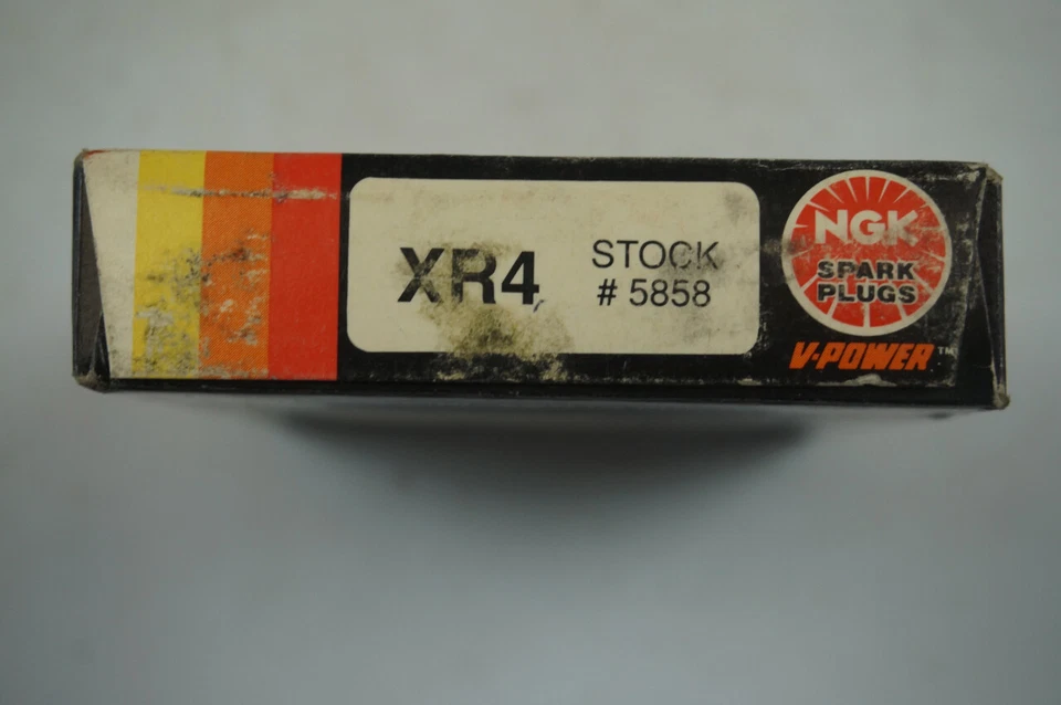 NGK V POWER XR4 NÚMERO DE STOCK 5858 BUJÍAS NUEVAS Foto 4 de 4