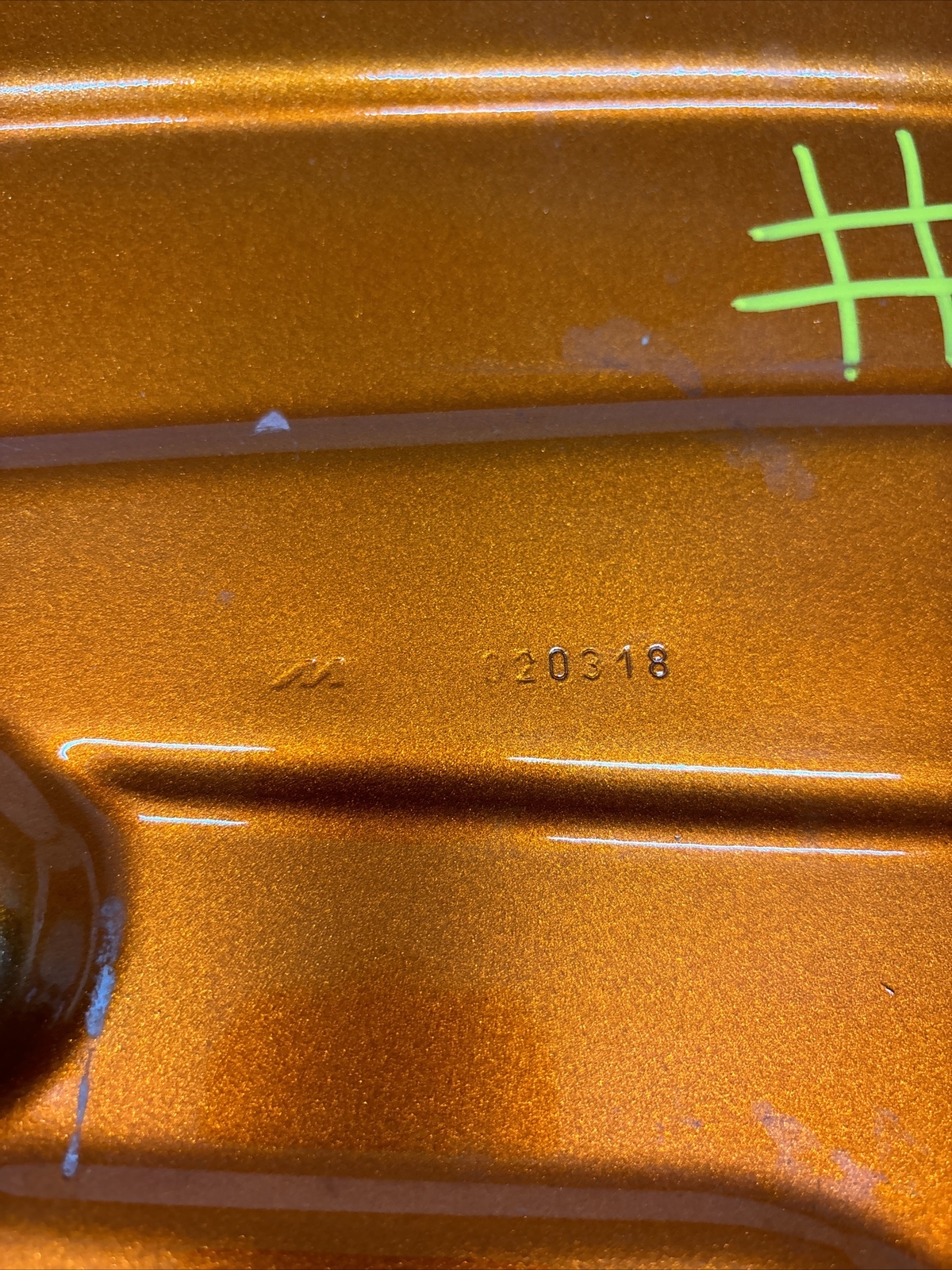 #2001 McLaren 2016-19 570S Left Outer Door Lower Panel