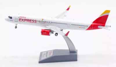 A321-251NX IBERIA EXPRESS REG: EC-OAS mit Ständer - Inflight 200 IF321IB0824 1/200