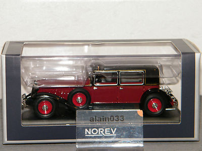Miniature Norev Renault Reinastella RM2 Rouge - Échelle 1/43 - Sous Vitrine