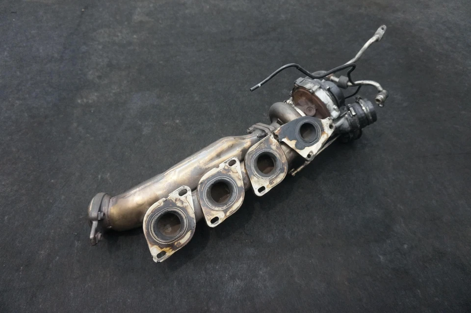 Turbocompressor motor direito 1570900880 Mercedes GL63 AMG 13-16 *Bloqueado PARA PEÇAS* - Imagem 2 de 4