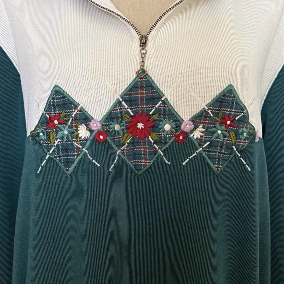 Vintage Womens Embroidered Flower Granny Cottage 1/4 Zip Sweatshirt Plaid Sz 2X - Image 3 of 4