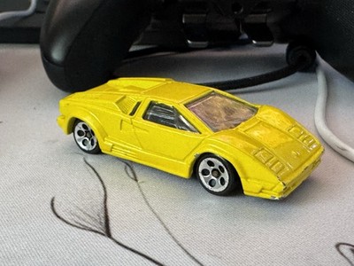 Hot Wheels 1997 - LAMBORGHINI COUNTACH - FIRST EDITIONS