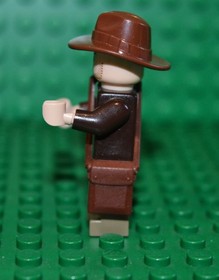 LEGO Indiana Jones Minifigure  No Whip or pistol  7627 7623 7624 7625 7626 #2