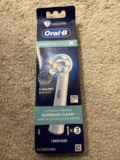 NEW Oral-B Sensitive  Gum Toothbrush Replacement Head, 3 Count - White.