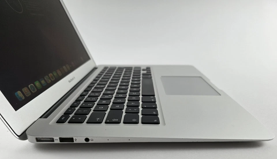 Apple MacBook Air 2017 A1466 13,3“ i5-5350U 1,8GHz 128GB 8GB Monterey #21 - Bild 2 von 4