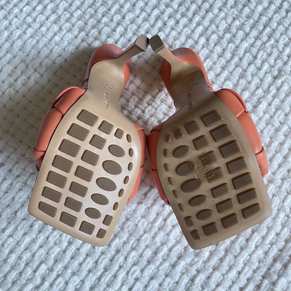 Bottega Veneta Orange Woven Lido Heeled Sandals - 37EU - NIB Bottega Veneta Orange Woven Lido Heeled Sandals - 37EU - NIB