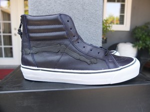 blends vans vault