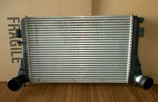 radiatore intercooler Volkswagen GOLF 5 TDI 2,0 CAVALLI 140 ANNO 2004 A 2008