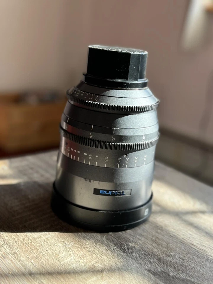 Tokina Vista ONE Prime Lens 25mm PL Mount Good Condition w/Box - Image 3 of 4