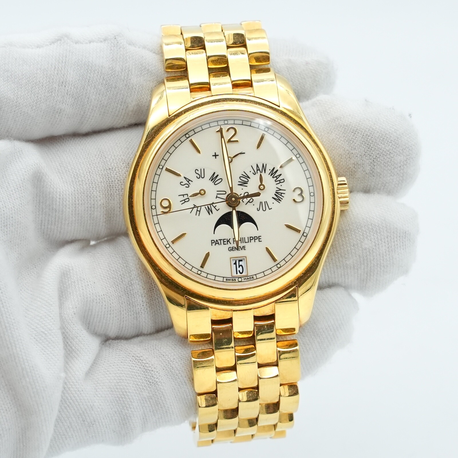 Patek Philippe Annual Calendar 5146/1J-001  Box & Paper