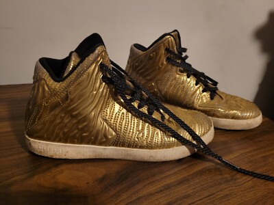 Nike LeBron 11 Men's NSW Lifestyle QS Black History Month 2014 Gold Size  9--Read